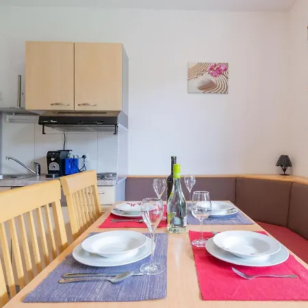With Beautiful View And Sauna, Near Zell Am See & Kaprun Piesendorf